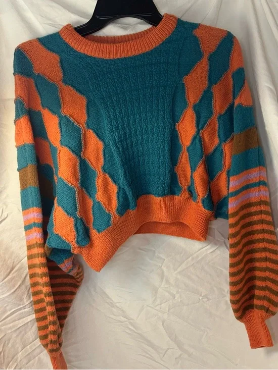 Cider Teal & Orange Cropped Cable-Knit Colorblock Sweater - Picture 2 of 4